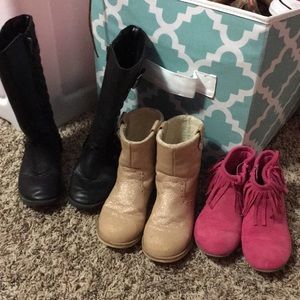 Girls boots